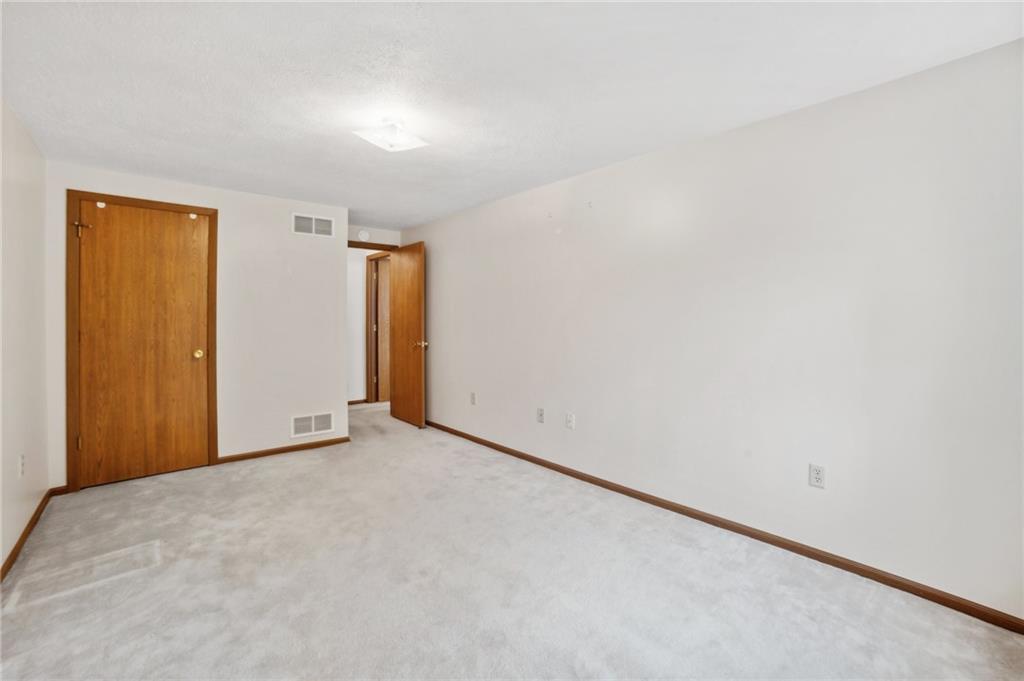 2850 Edgecliff Road, Unit 32 Lower Burrell, PA 15068 - Photo 23 of 27 2nd Bedroom