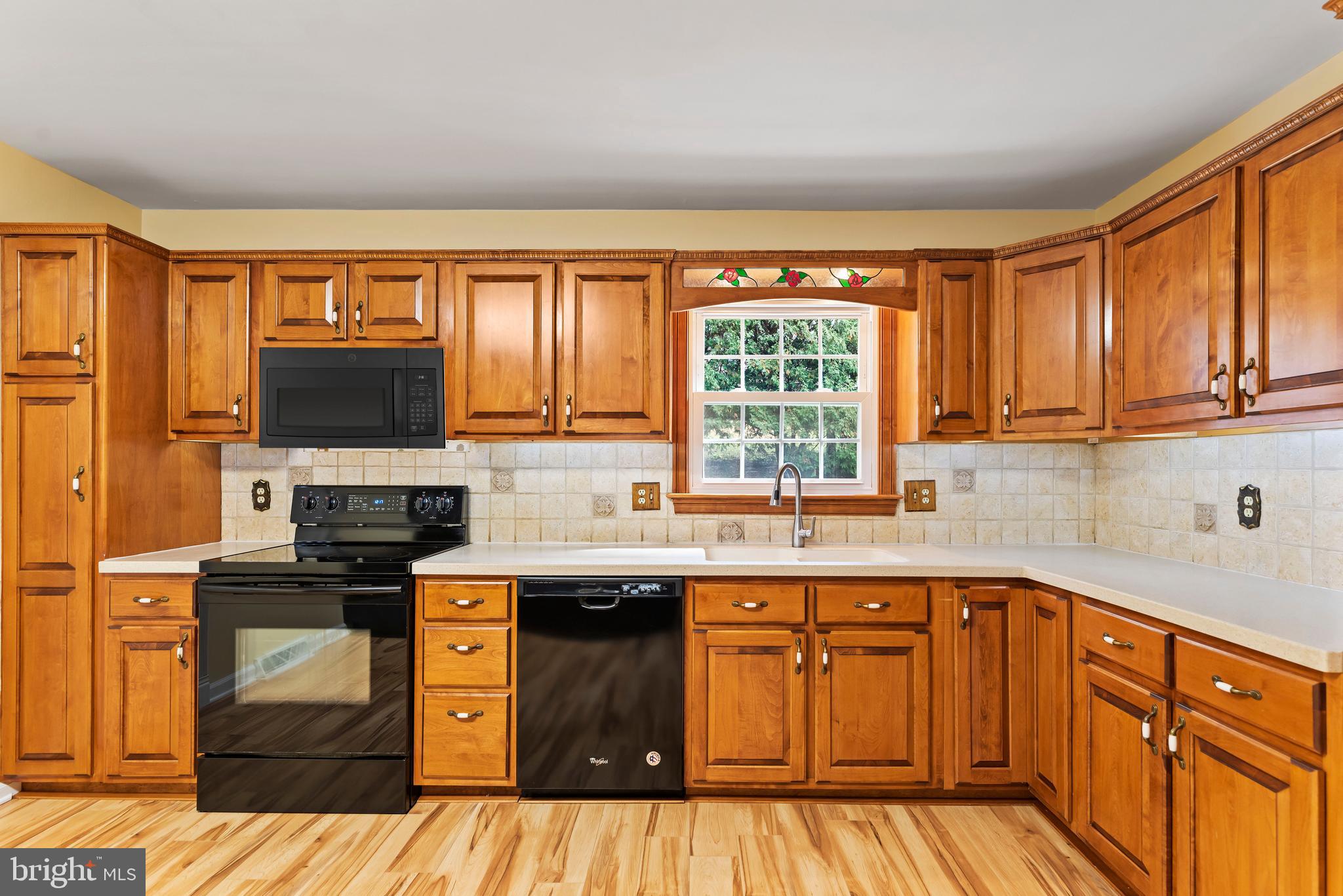 104 Parkview Road New Cumberland, PA 17070 - Photo 8 of 37 Gallery Image 8