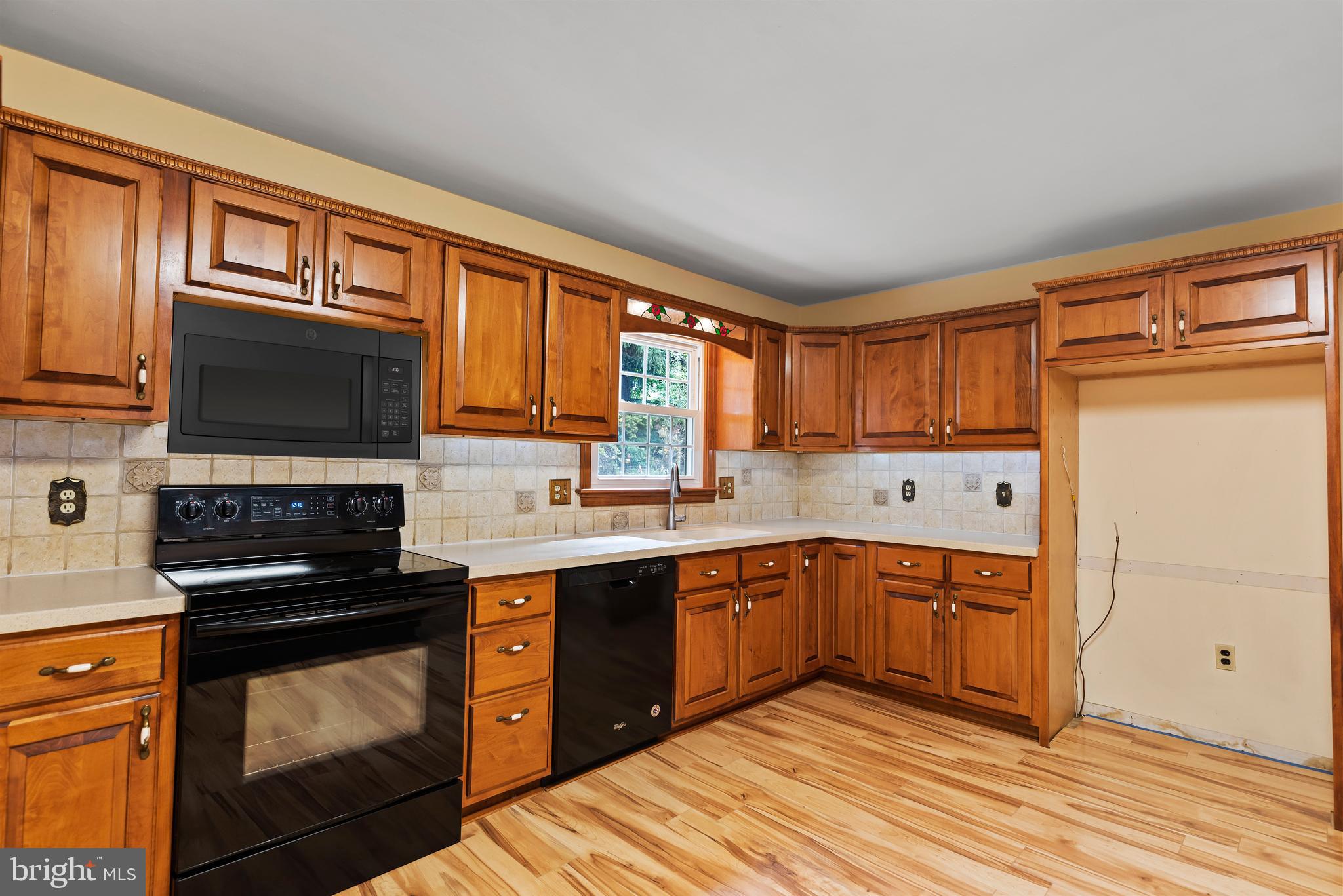 104 Parkview Road New Cumberland, PA 17070 - Photo 9 of 37 Gallery Image 9