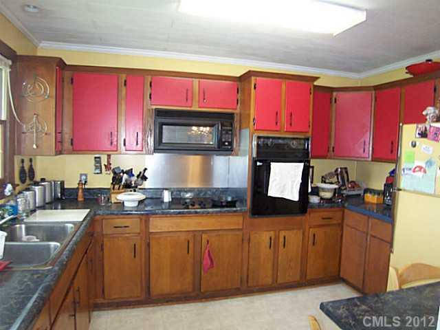 3910 Fallston Road Shelby, NC 28150 - Photo 4 of 14