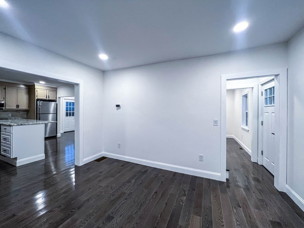 648 Rathbun Street Blackstone, MA 01504 - Photo 8 of 38 Gallery Image 8