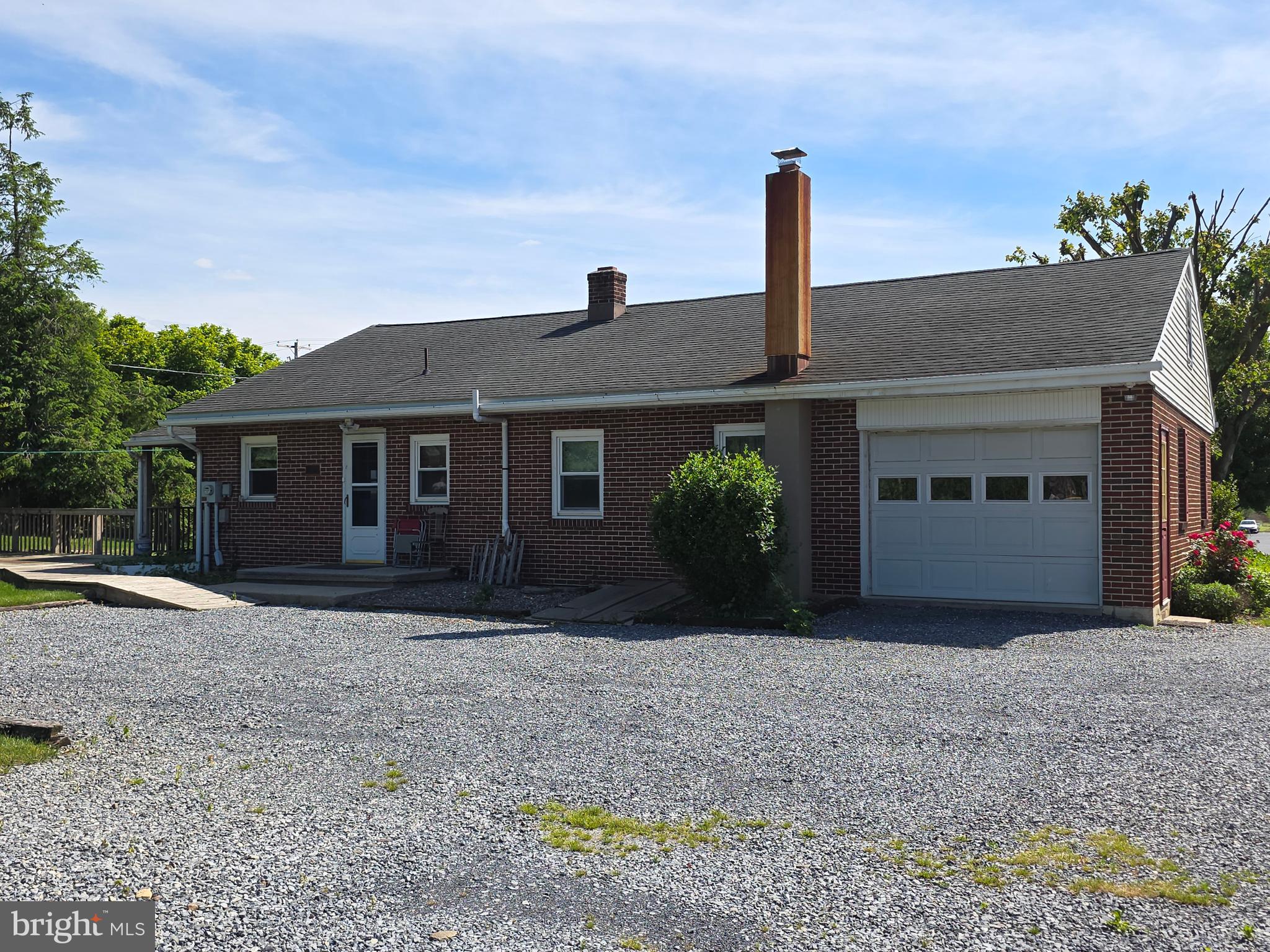 465 Wabash Road Ephrata, PA 17522 - Photo 3 of 26 Gallery Image 3