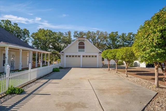 $565,000 | 18771 Drake Road, Red Bluff, CA 96080
