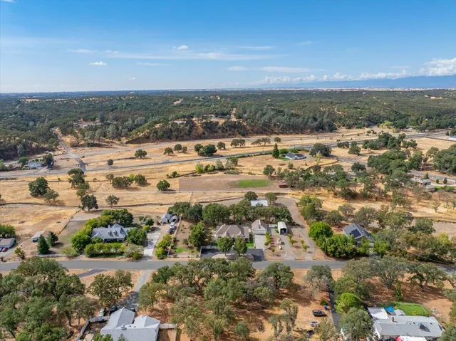 $565,000 | 18771 Drake Road, Red Bluff, CA 96080