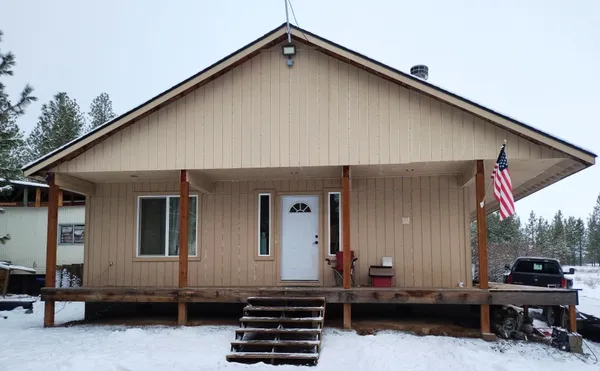 $355,000 | 18427 West Burnett Road, Nine Mile Falls, WA 99026