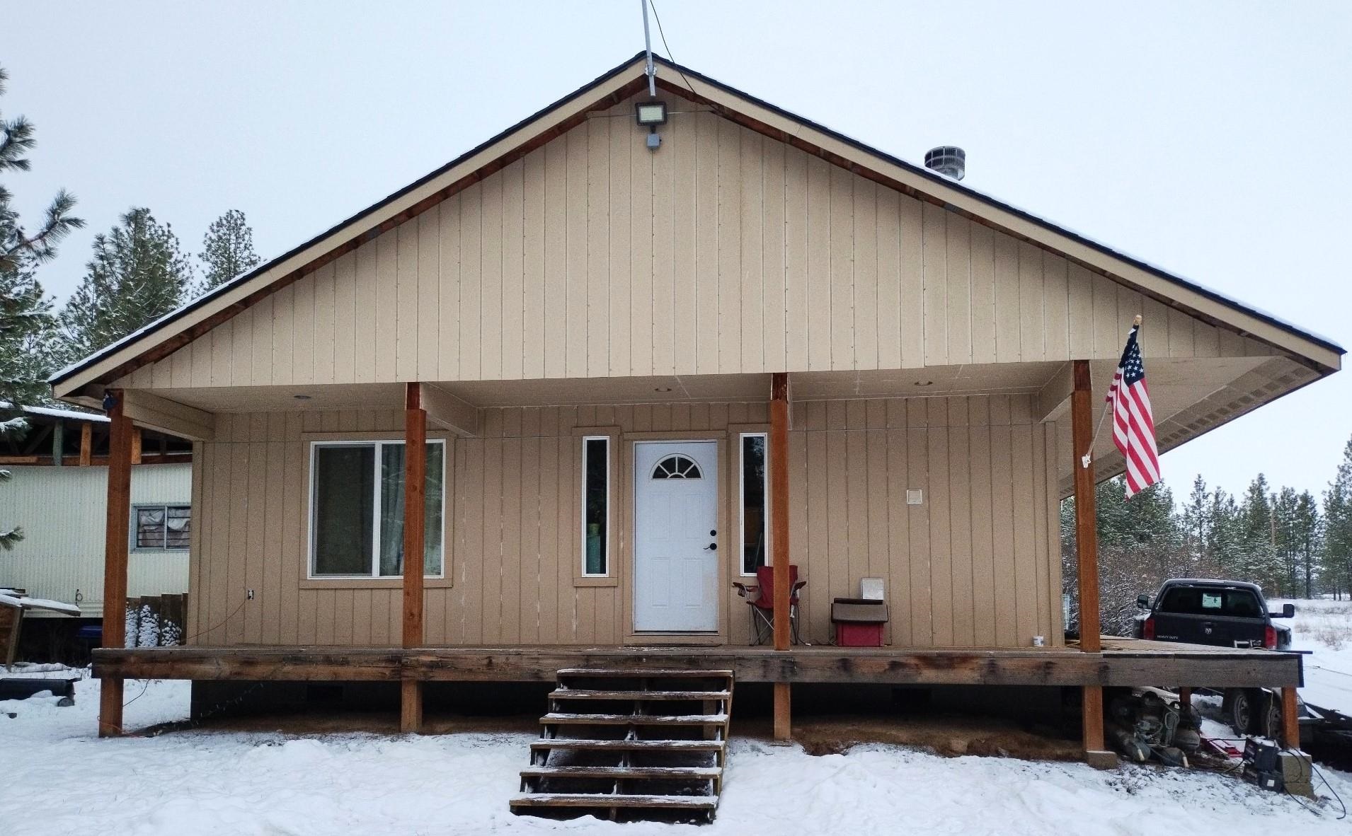 18427 West Burnett Road Nine Mile Falls, WA 99026 - Photo 1 of 29