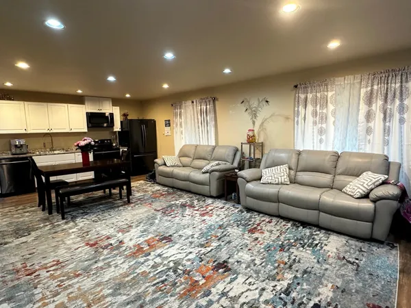 $355,000 | 18427 West Burnett Road, Nine Mile Falls, WA 99026