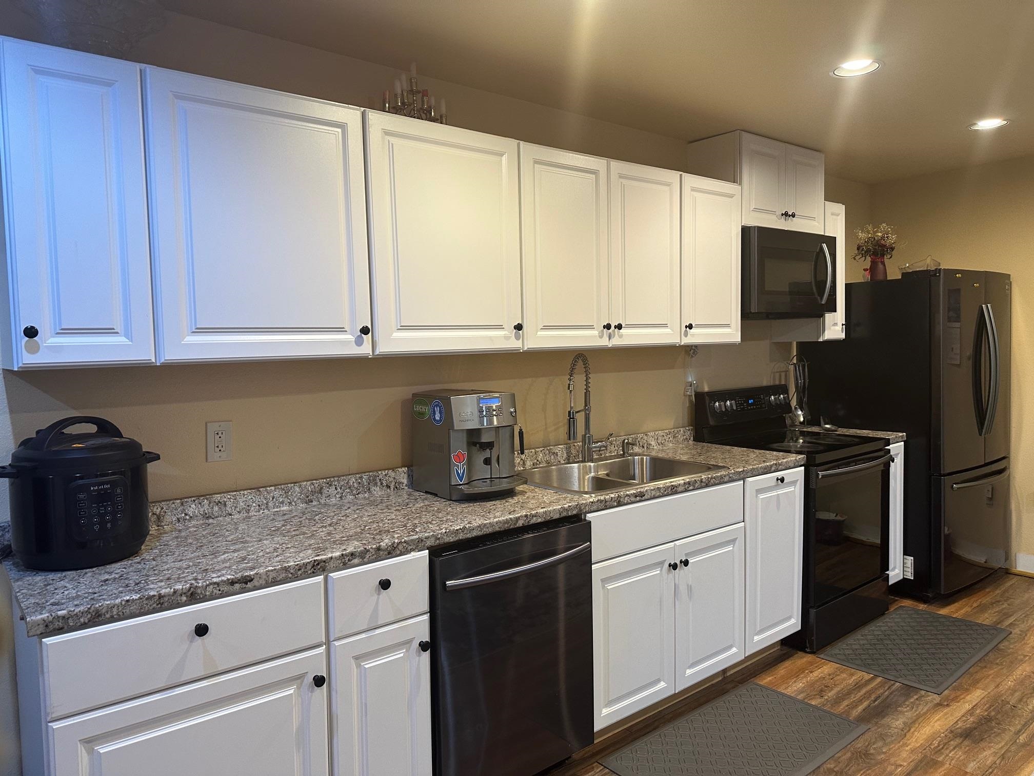 18427 West Burnett Road Nine Mile Falls, WA 99026 - Photo 4 of 29