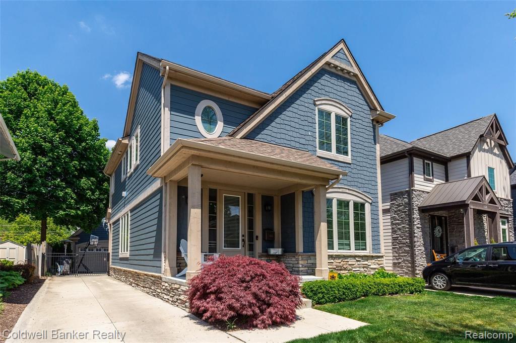 1555 Ruffner Avenue Birmingham, MI 48009 - Photo 2 of 29