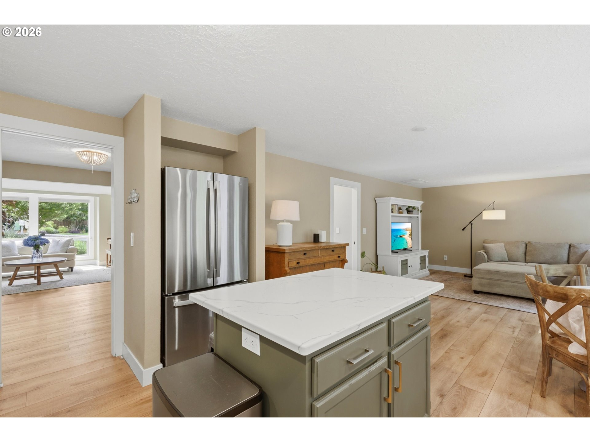 1386 Southeast Condor Place Gresham, OR 97080 - Photo 13 of 31