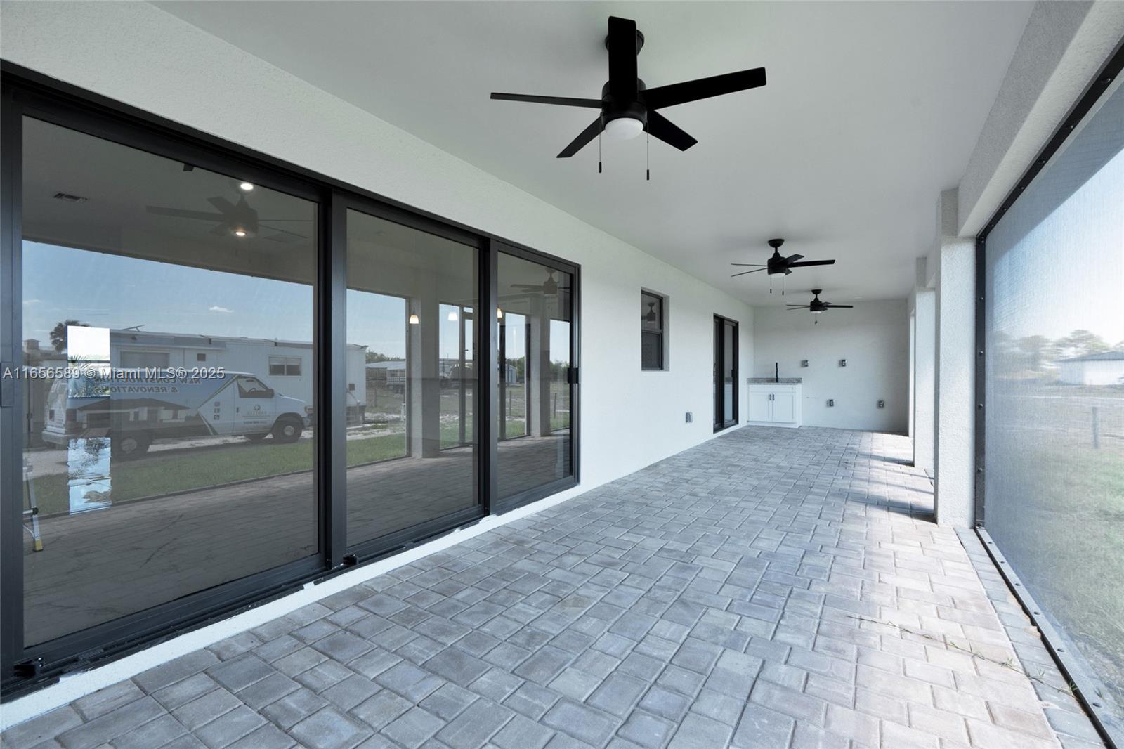 7789 16th Terrace LaBelle, FL 33935 - Photo 25 of 32 Lanai