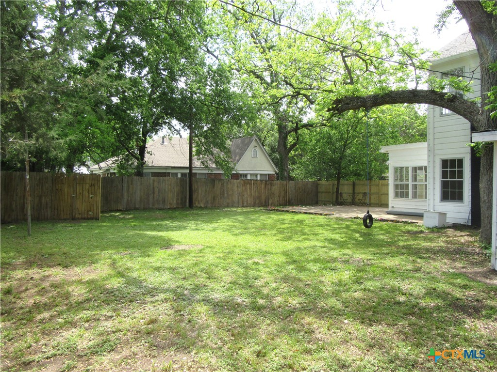 415 Easy Street Marlin, TX 76661 - Photo 42 of 45 a house with huge green field