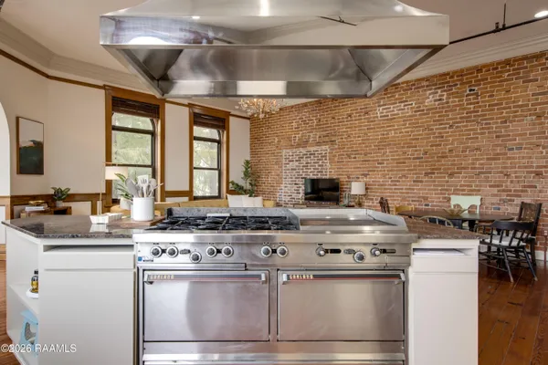 $2,200 | 500 Jefferson Street, Unit 1, Lafayette, LA 70501