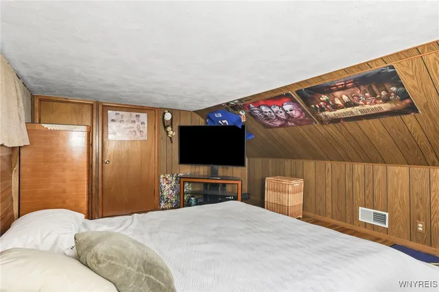 $240,000 | 251 Wendel Avenue, Tonawanda, NY 14223