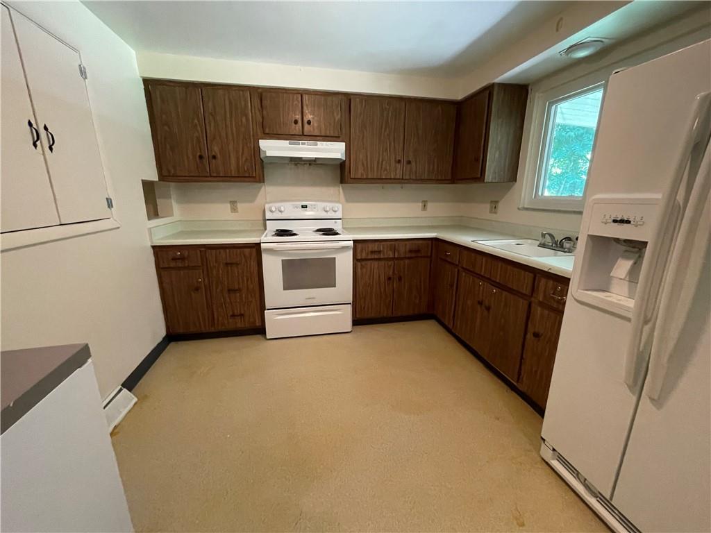 4665 Williamsport Road Monongahela, PA 15063 - Photo 5 of 24 Gallery Image 5
