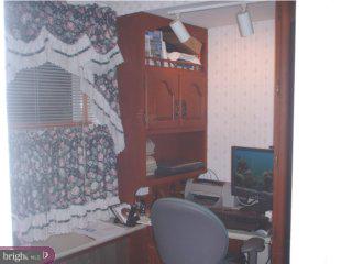 26 Woodbine Road Havertown, PA 19083 - Photo 5 of 6 Gallery Image 5