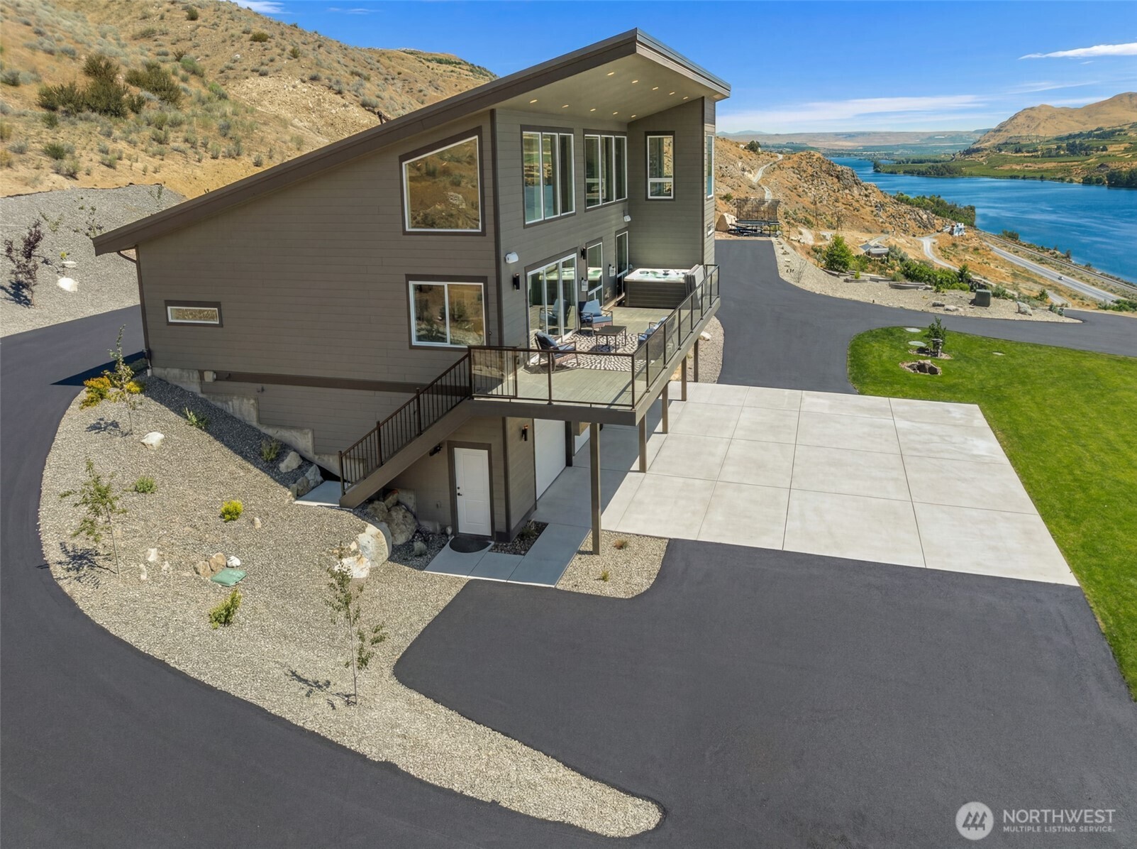 44 Osprey Nest Road Pateros, WA 98846 - Photo 6 of 38