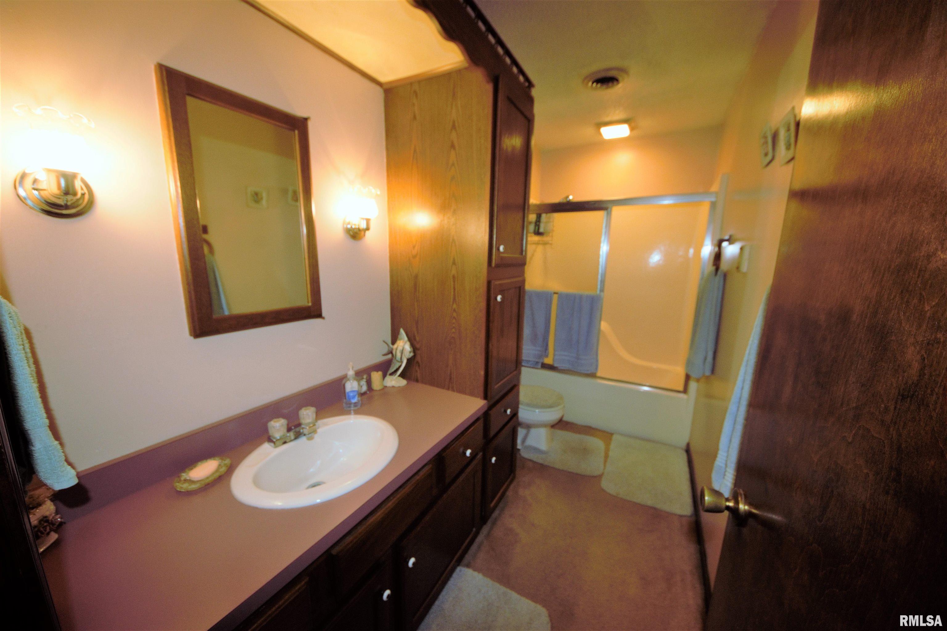 17001 Lowry Avenue Benton, IL 62812 - Photo 24 of 36