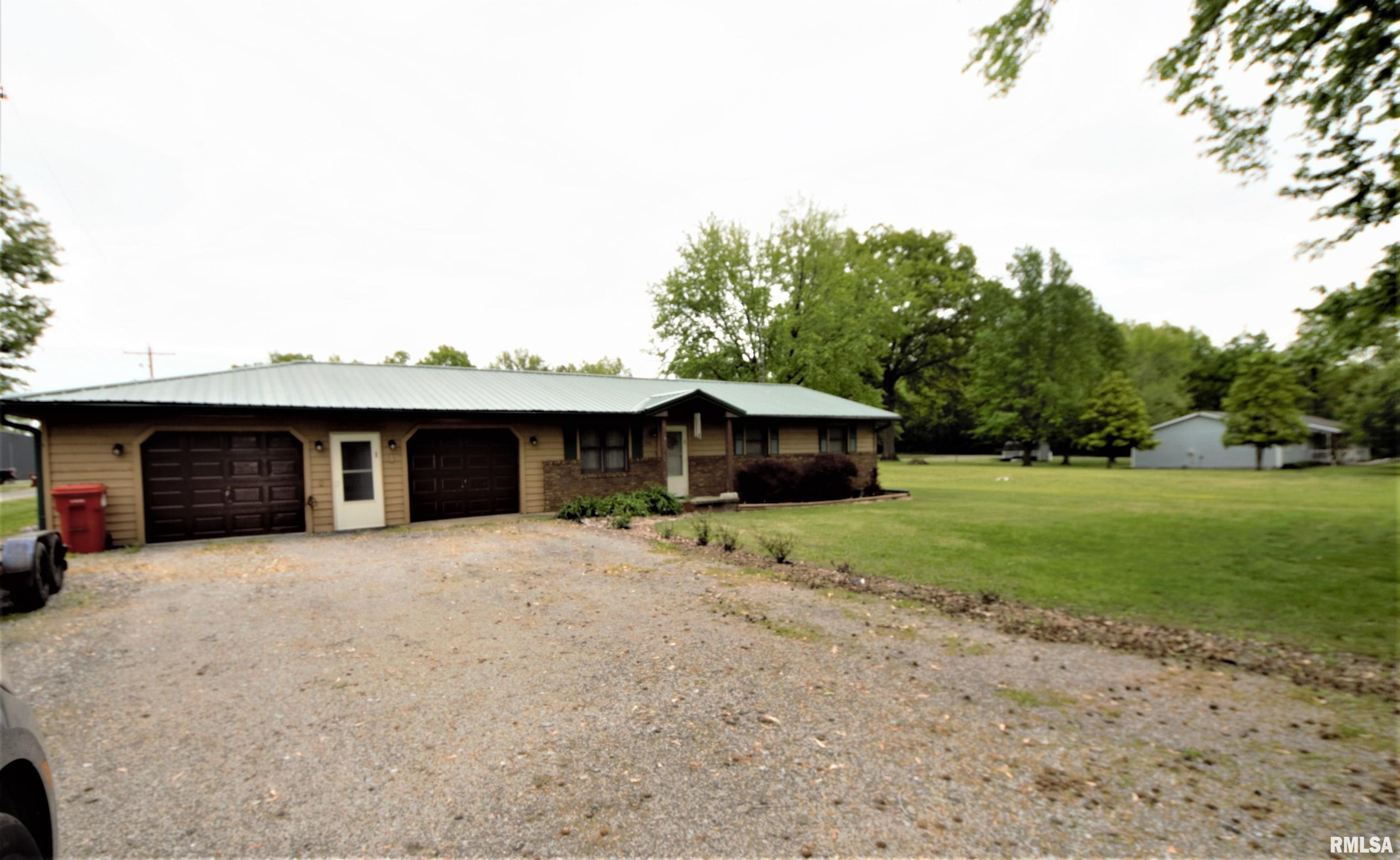 17001 Lowry Avenue Benton, IL 62812 - Photo 34 of 36