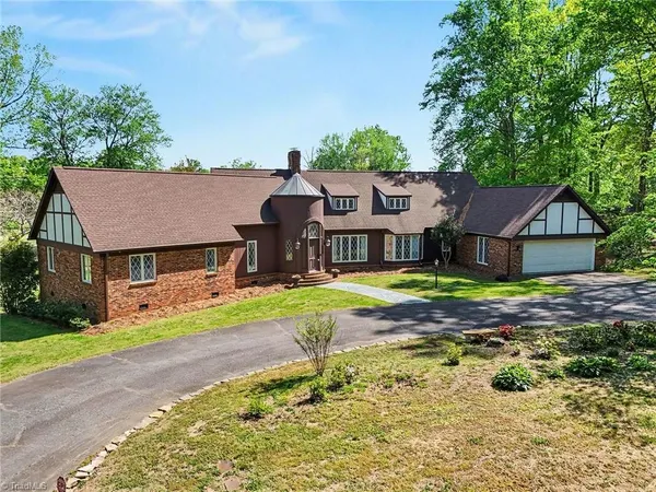 $557,000 | 315 Dorado Drive, High Point, NC 27265