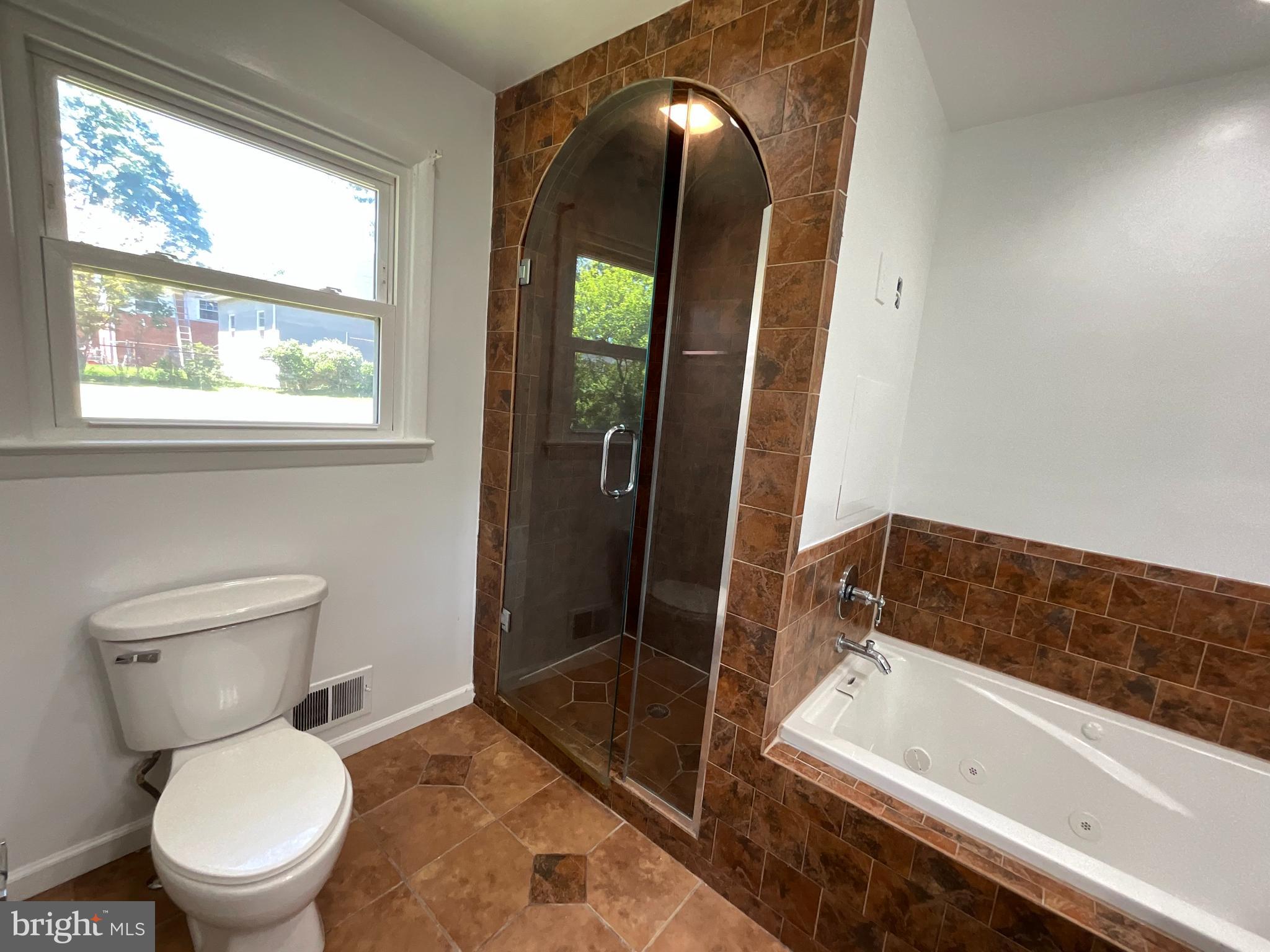 10708 Meadowhill Road Silver Spring, MD 20901 - Photo 11 of 25