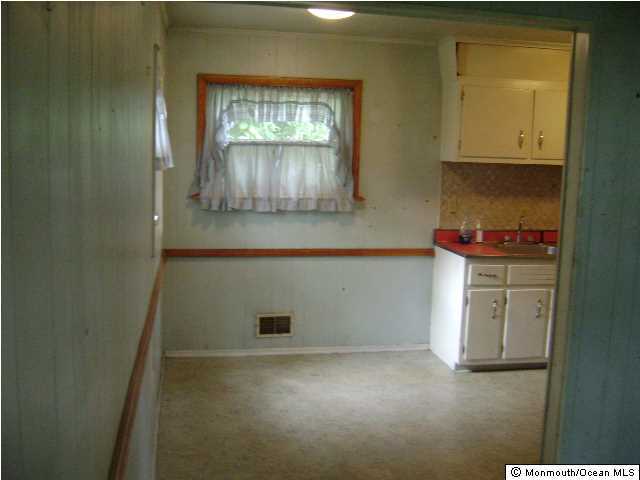 328 Lockheed Road Brick, NJ 08723 - Photo 3 of 6 Additional Photo
