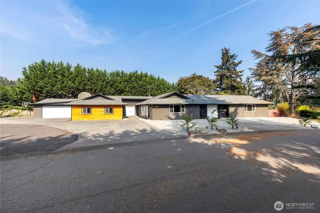 $1,399,000 | 3062 44th Street East, Tacoma, WA 98443