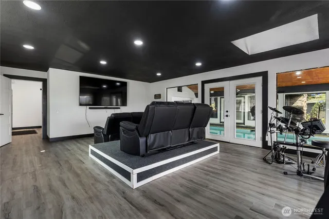 $1,399,000 | 3062 44th Street East, Tacoma, WA 98443