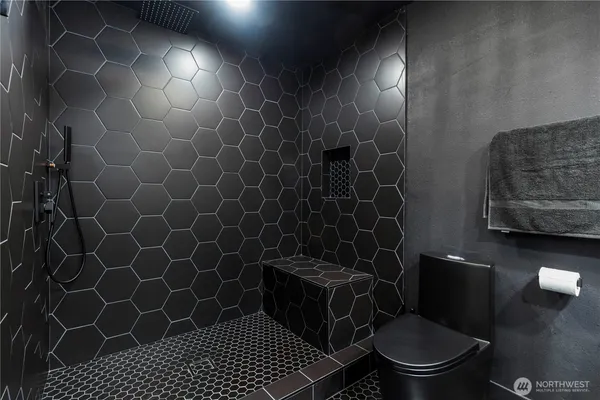 $1,375,000 | 3062 44th Street East, Tacoma, WA 98443