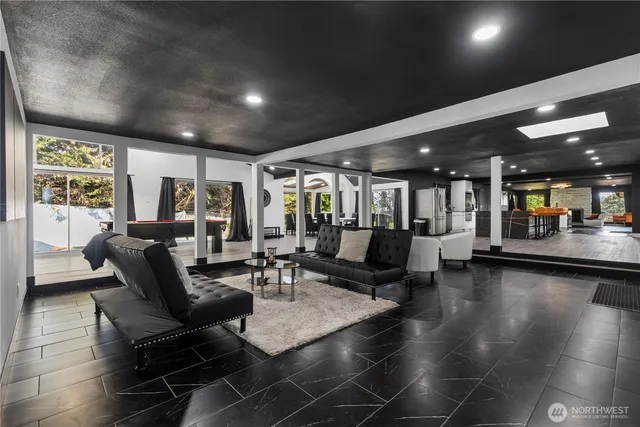 $1,399,000 | 3062 44th Street East, Tacoma, WA 98443