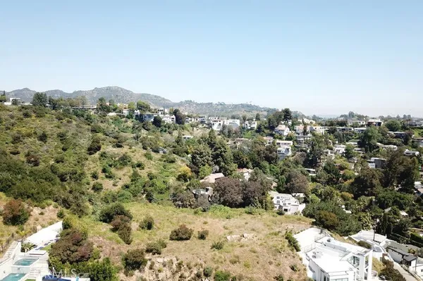 $1,699,000 | 6363 Weidlake Drive, Los Angeles, CA 90068