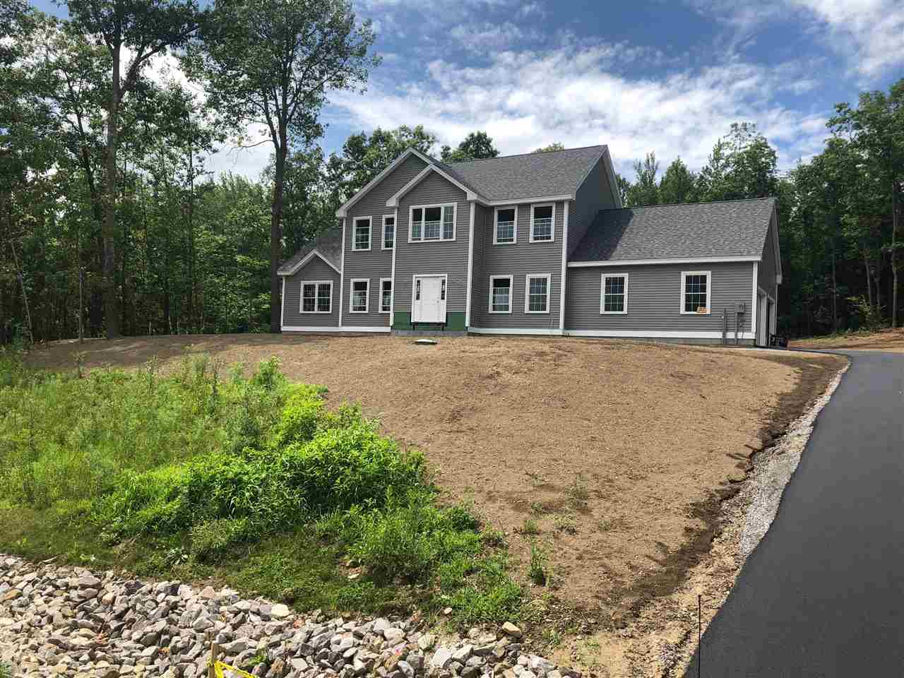 38 Steele Road, Unit 9 Derry, NH 03038 - Photo 2 of 29