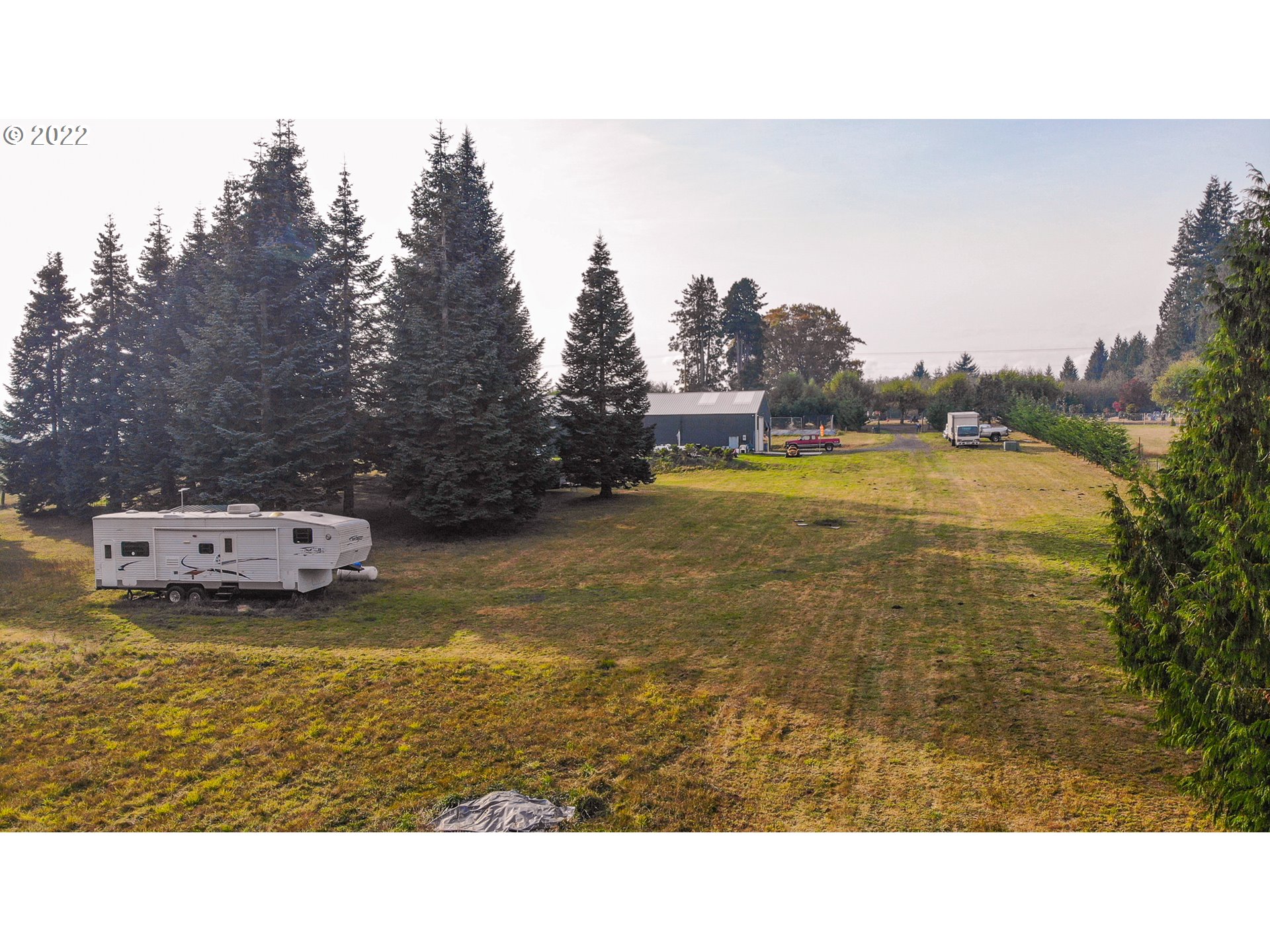 350 Bunker Hill Road Longview, WA 98632 - Photo 4 of 28 a view of a swimming pool