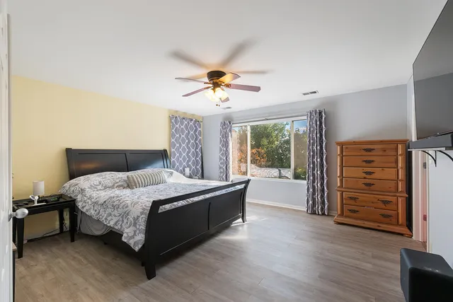 $315,000 | 8512 Foxborough Way, Joliet, IL 60431