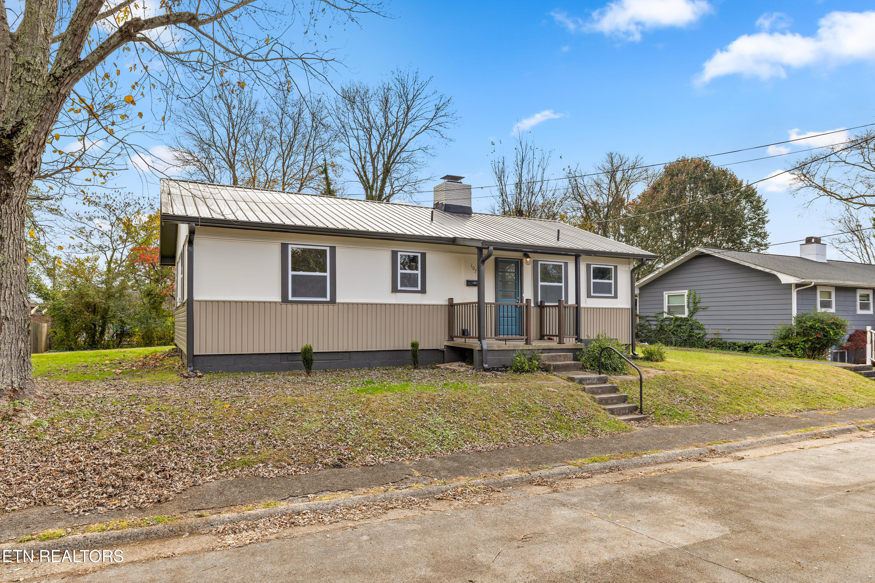 107 West Newcomb Road Oak Ridge, TN 37830 - Photo 3 of 19 Positive Perceptions-19