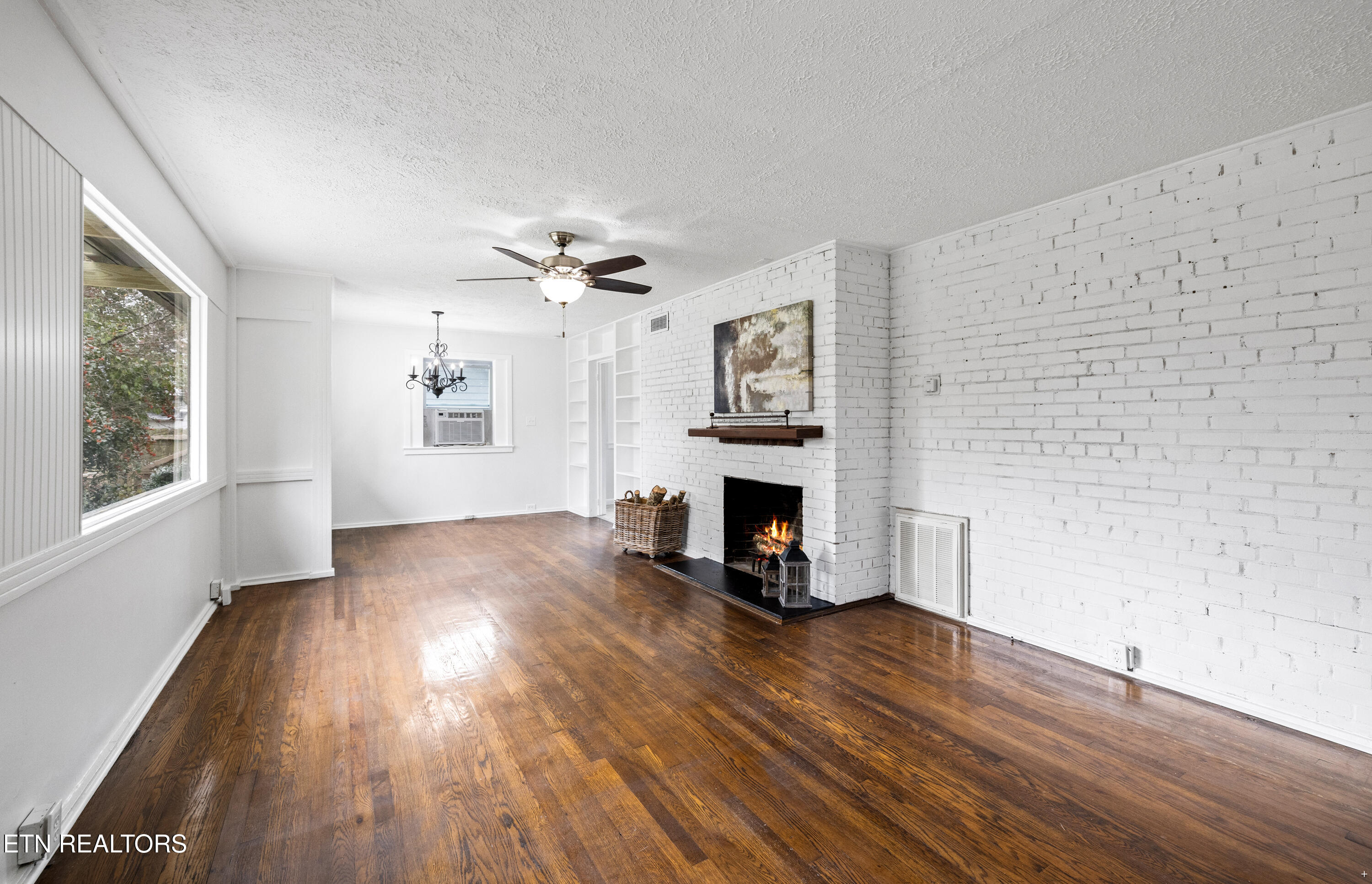 107 West Newcomb Road Oak Ridge, TN 37830 - Photo 5 of 19 Positive Perceptions-3