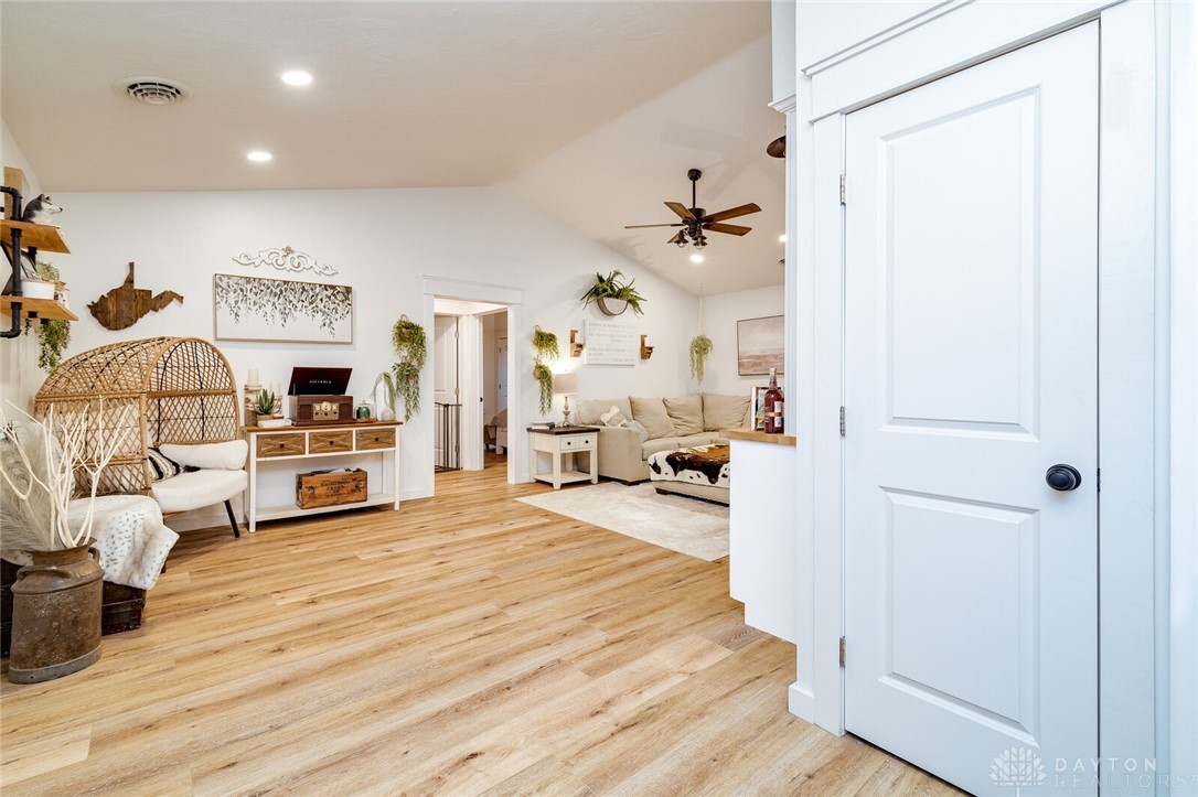 6289 Requarth Road Greenville, OH 45331 - Photo 6 of 39 Gallery Image 6