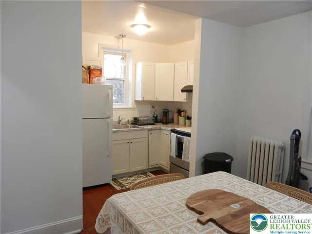 $1,450 | 1428 Center Street, Unit 2, Bethlehem, PA 18018