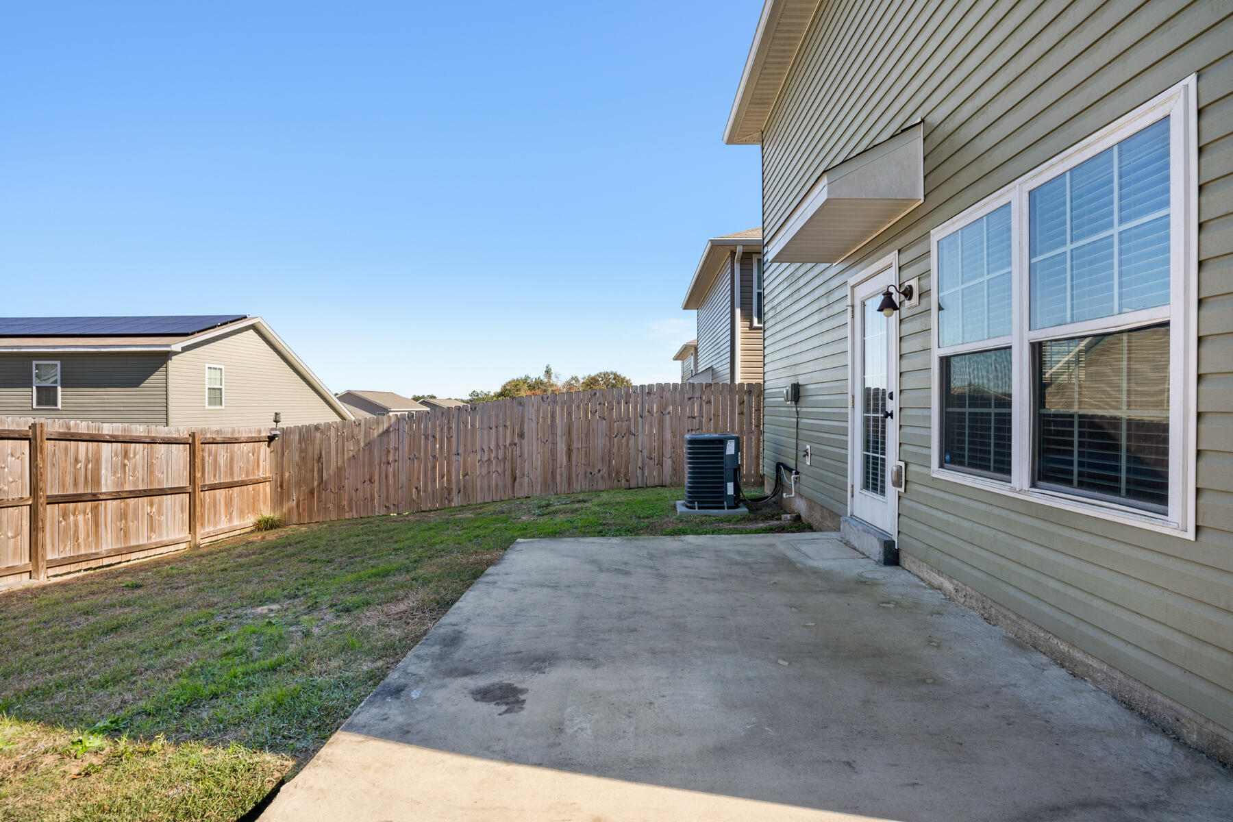 194 Wainwright Drive Crestview, FL 32539 - Photo 24 of 25 194 Wainwright Dr_20221121_108