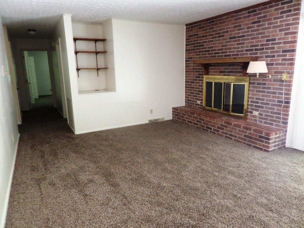 126 Chestnut Hill Road Oak Ridge, TN 37830 - Photo 8 of 34 family
