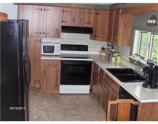 426 Kennedy Road Prospect, PA 16052 - Photo 8 of 8 Kitchen.