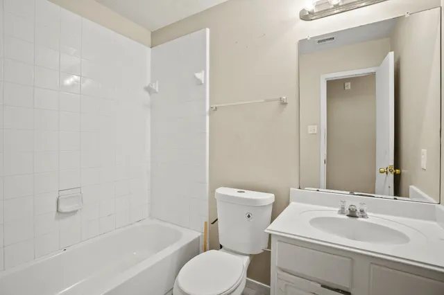 $1,950 | 5247 Panay Park Drive, Houston, TX 77048