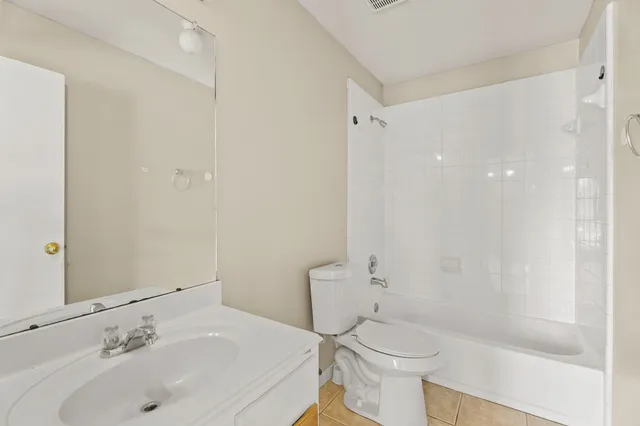 $1,950 | 5247 Panay Park Drive, Houston, TX 77048