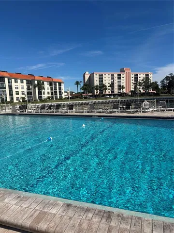 $1,375 | 19029 US Highway 19 North, Unit 9605, Clearwater, FL 33764
