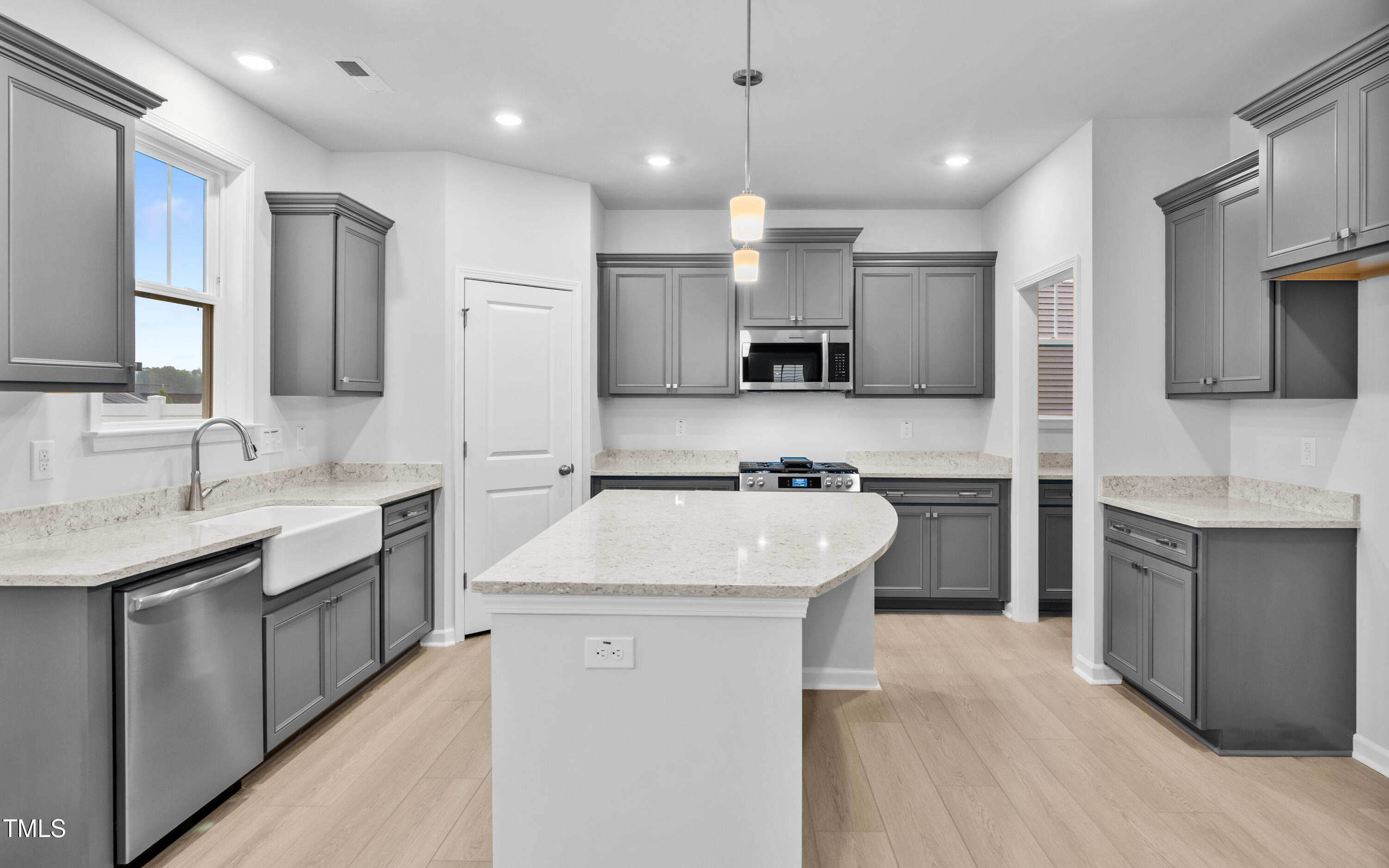 2750 Lacy Holt Road Graham, NC 27253 - Photo 10 of 44 Kitchen