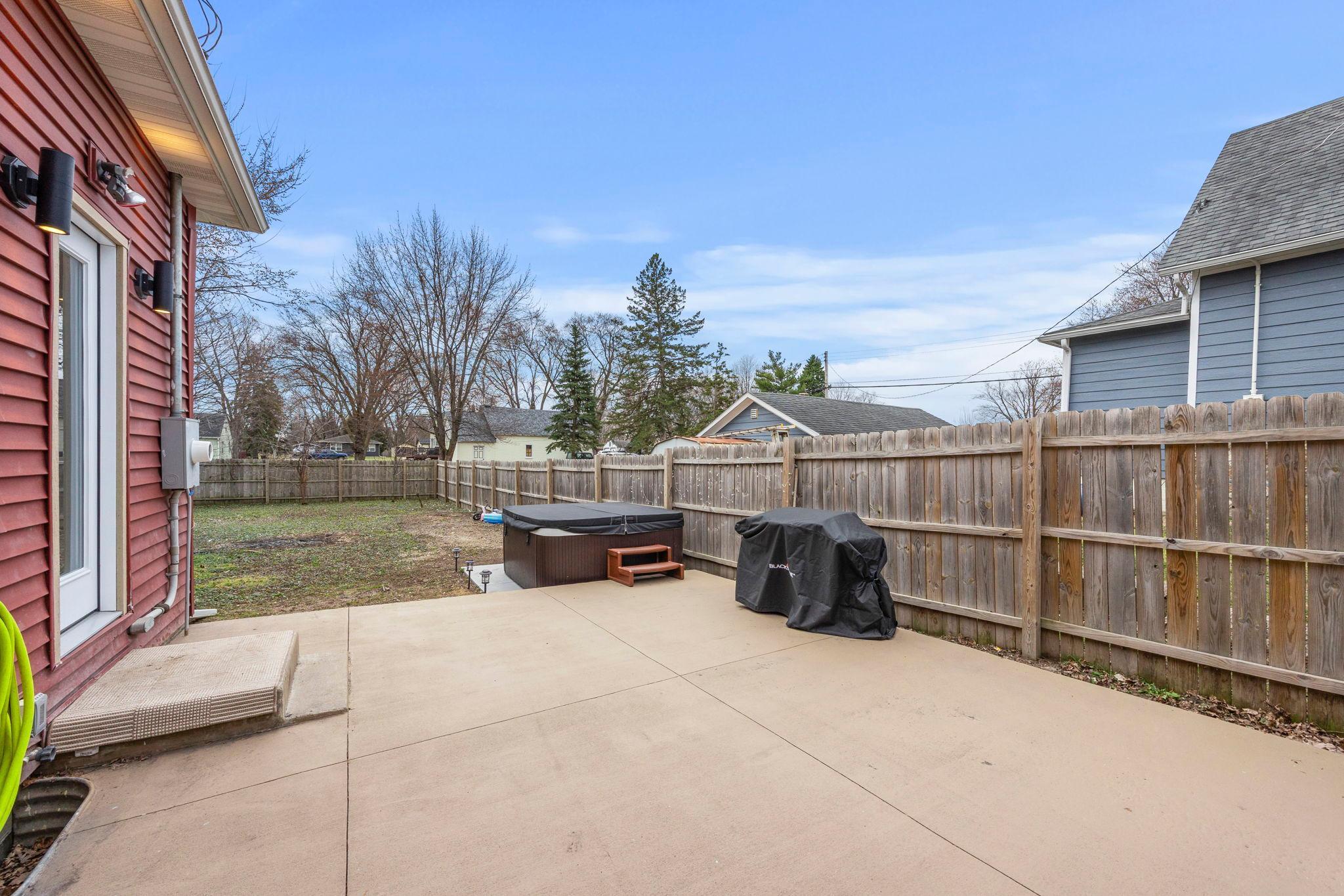 516 12th Street Howard Lake, MN 55349 - Photo 16 of 18
