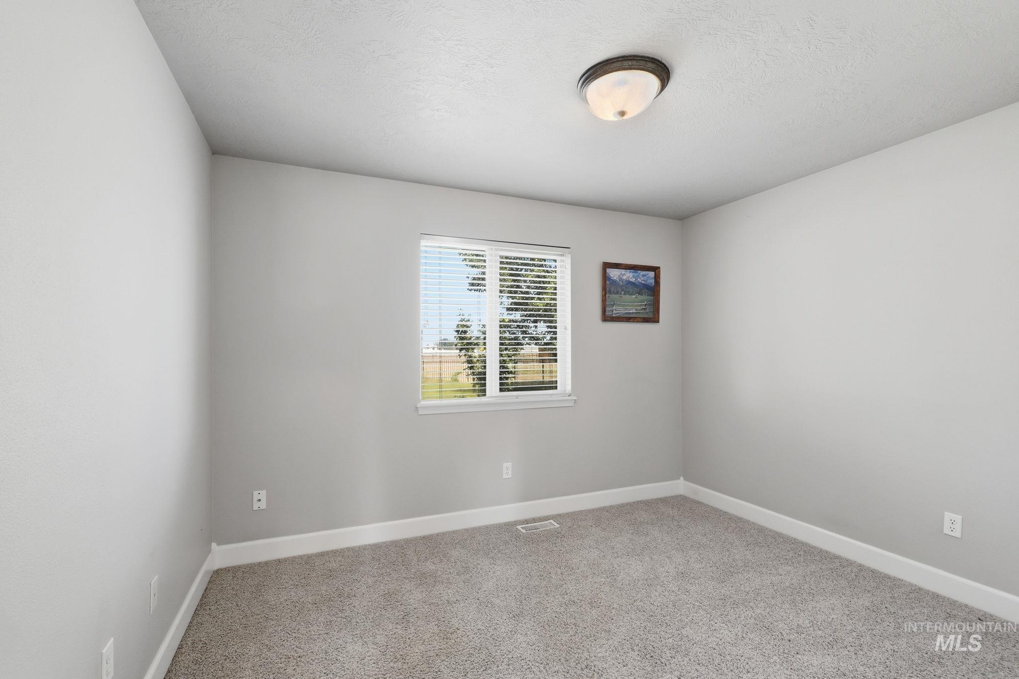 25009 Boise River Road Parma, ID 83660 - Photo 32 of 41