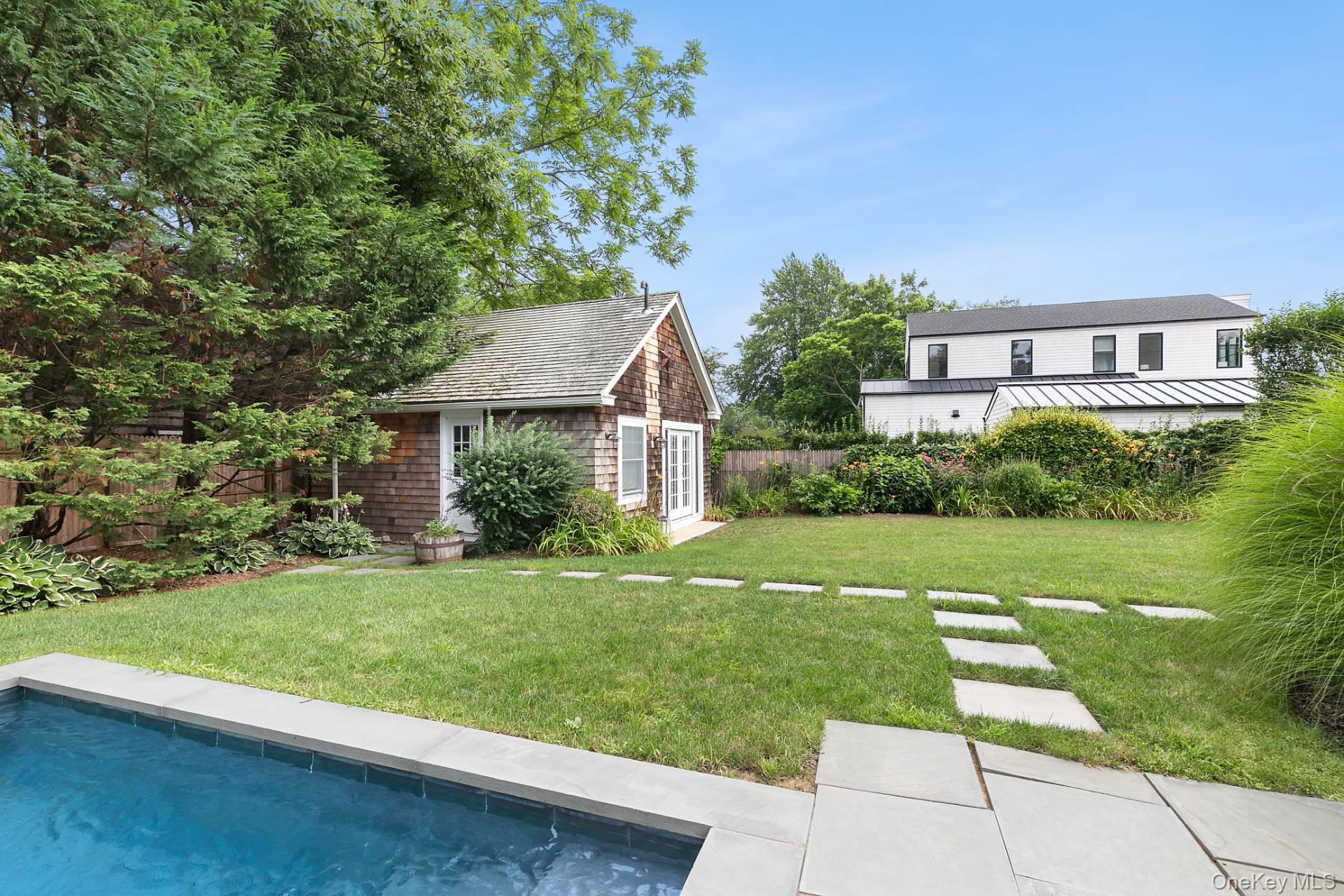 98 Sherrill Road East Hampton, NY 11937 - Photo 18 of 19 Gallery Image 18