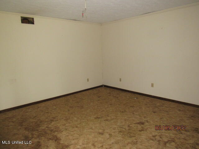 565 Spryfield Road Jackson, MS 39212 - Photo 7 of 11 MASTER BEDROOM