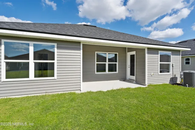 $293,700 | 8328 Helmsley Boulevard, Jacksonville, FL 32219